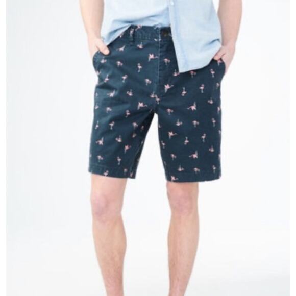AEROPOSTALE Pink Flamingo print Blue Chino Shorts Size 31 - Picture 1 of 10
